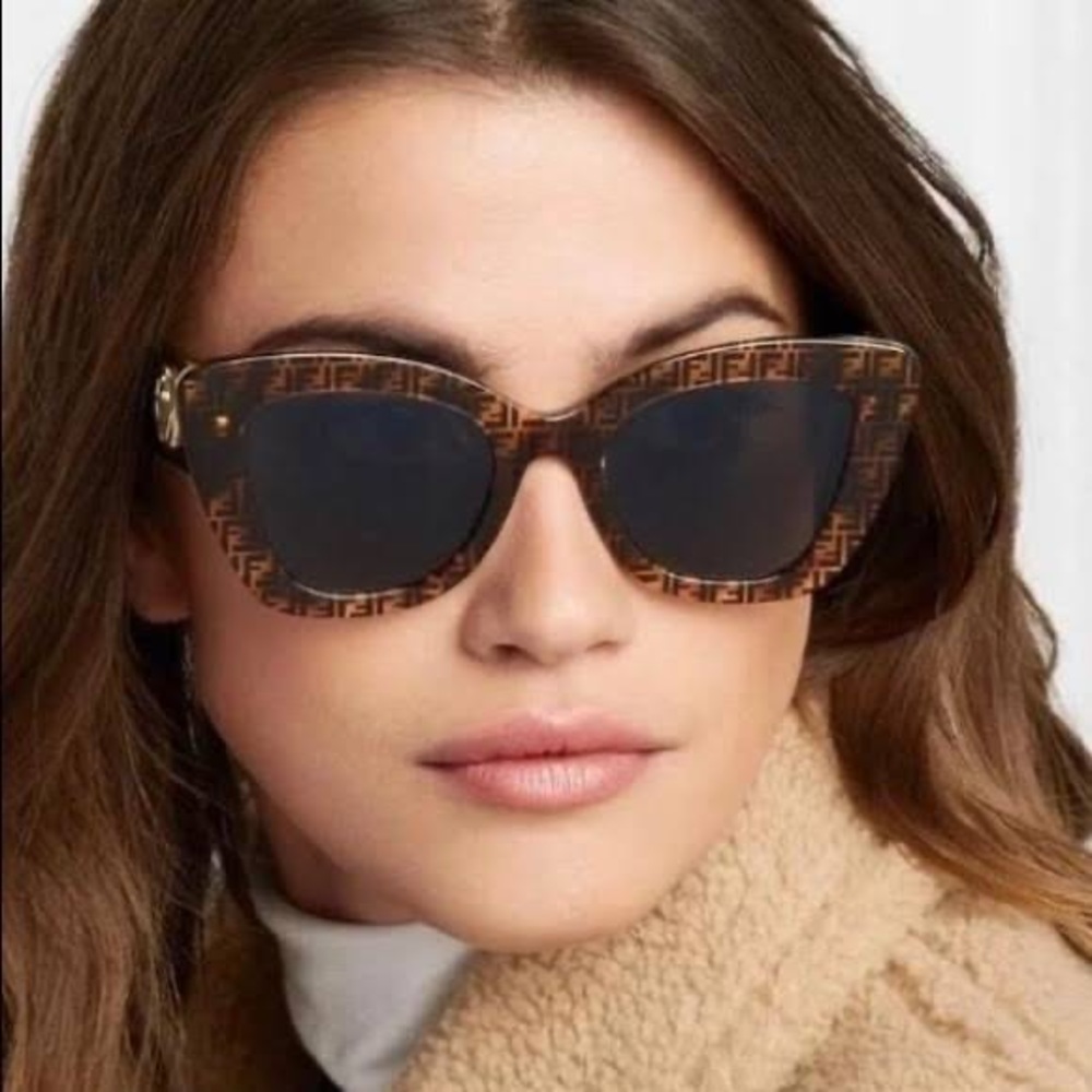 Fendi Sunglasses New Authentic Cat-eye Logo - Picture 9 of 9